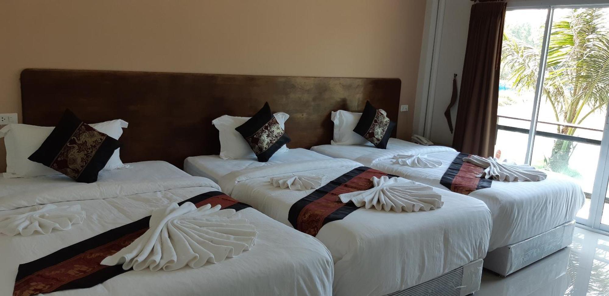Hadthong Resort Pak Phayun Room photo