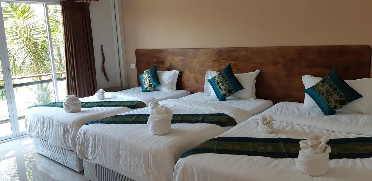 Hadthong Resort Pak Phayun Room photo